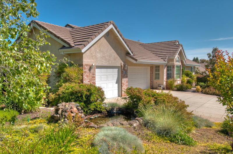 Home For Sale 568 River Oaks Redding CA